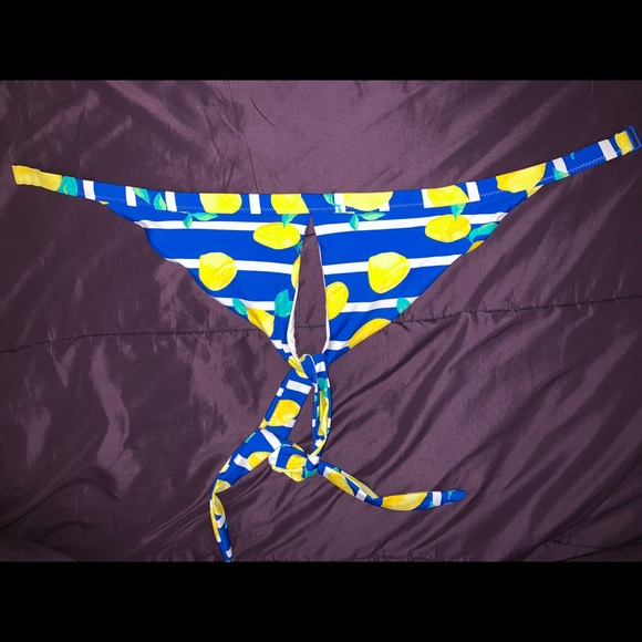 Bikini top - Picture 2 of 2